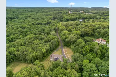 49 Round Hill Road, Woodbridge, CT 06525 - Photo 36