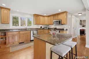 14 Bonnie Dr, Farmington, CT 06032 - Photo 6