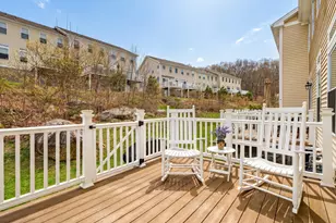 11 Village Xing, East Lyme, CT 06357 - Photo 14