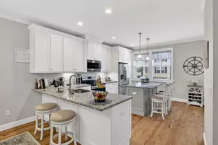 11 Village Xing, East Lyme, CT 06357 - Photo 18
