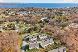 11 Village Xing, East Lyme, CT 06357 - Photo 2