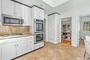 89 Random Rd, Fairfield, CT 06825 - Photo 14