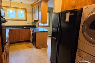 23 Gordon Ln, Enfield, CT 06082 - Photo 16