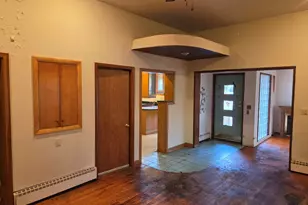 23 Gordon Ln, Enfield, CT 06082 - Photo 6