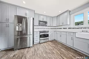 676 Woodtick Rd, Waterbury, CT 06705 - Photo 8