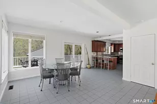252 Willard Ave, Newington, CT 06111 - Photo 8