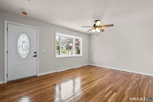 5 Elaine Dr, Ansonia, CT 06401 - Photo 4