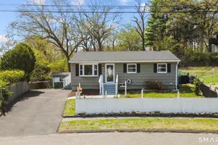 5 Elaine Dr, Ansonia, CT 06401 - Photo 2
