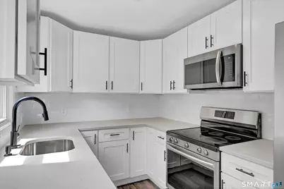 30 Apple Street, Wallingford, CT 06492 - Photo 4