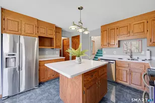 11 Fox Run, Stafford, CT 06076 - Photo 18