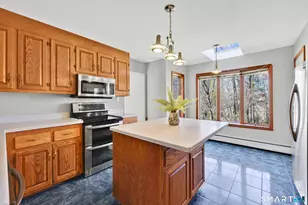 11 Fox Run, Stafford, CT 06076 - Photo 20