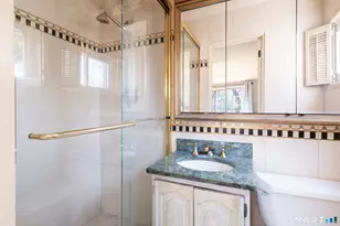 56 Lakeview Dr, Stamford, CT 06905 - Photo 16