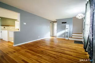 37 Lewis Ln, West Hartford, CT 06107 - Photo 6