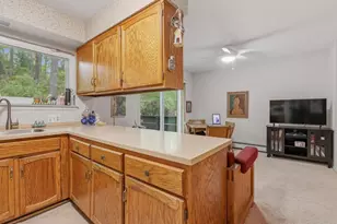 200 Woodmont Ave, Bridgeport, CT 06606 - Photo 12