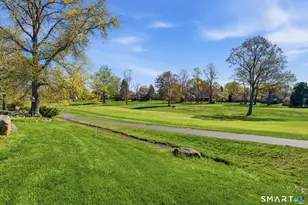765 Nyack Ln, Stratford, CT 06614 - Photo 4
