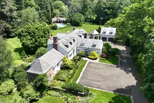 750 Burr St, Fairfield, CT 06824 - Photo 2
