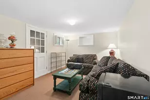 95 Alexandra Dr, Stamford, CT 06903 - Photo 32