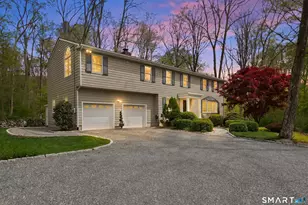 95 Alexandra Dr, Stamford, CT 06903 - Photo 2
