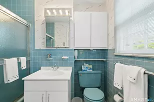 95 Alexandra Dr, Stamford, CT 06903 - Photo 24