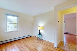 145 Rooster River Blvd, Bridgeport, CT 06606 - Photo 18