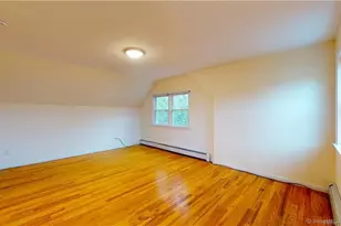 145 Rooster River Blvd, Bridgeport, CT 06606 - Photo 14