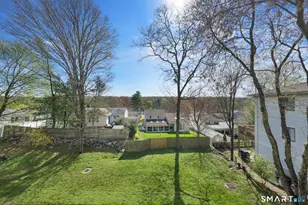 201 Highview Ave, Stamford, CT 06907 - Photo 10