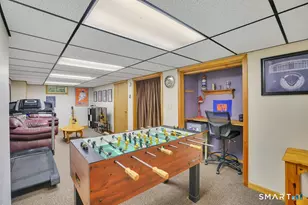 10 Colonial Ct, Cheshire, CT 06410 - Photo 22