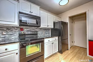 59 Heritage Vlg, Southbury, CT 06488 - Photo 6