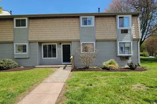 28 Carillon Dr, Rocky Hill, CT 06067 - Photo 4
