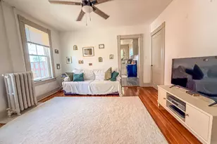14 Pease Ave, Middletown, CT 06457 - Photo 6