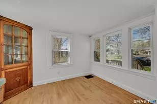 385 Main St, Durham, CT 06422 - Photo 8