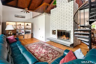 27 Nob Hill Ln, Stamford, CT 06903 - Photo 16