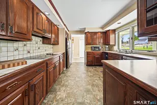 15 Wilton Rd, Plymouth, CT 06782 - Photo 12