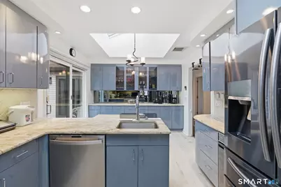 53 Dagmar Road, Stamford, CT 06905 - Photo 18