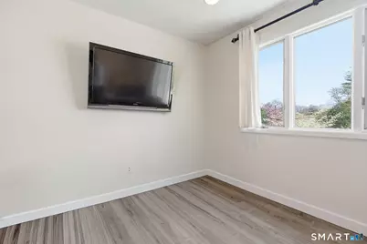 53 Dagmar Road, Stamford, CT 06905 - Photo 8