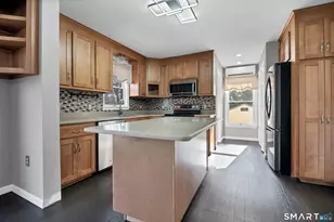 178 Mirra Dr, Groton, CT 06340 - Photo 10