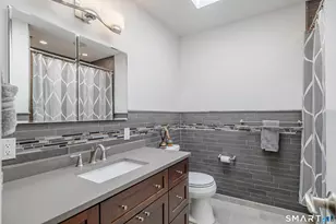 18 Fleetwood Dr, New Fairfield, CT 06812 - Photo 14