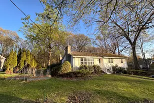 438 Old Country Rd, Orange, CT 06477 - Photo 14
