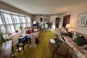 438 Old Country Rd, Orange, CT 06477 - Photo 2