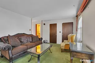 46 Horseshoe Dr, Waterbury, CT 06706 - Photo 20