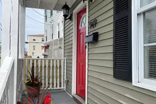 969 Maplewood Ave, Bridgeport, CT 06605 - Photo 2