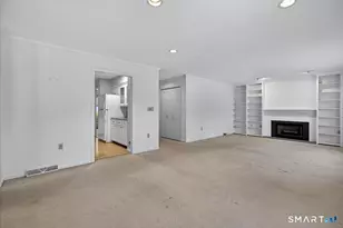 17 Canterbury Rd, Hamden, CT 06514 - Photo 4