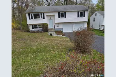 229 Russo Drive, Hamden, CT 06518 - Photo 2