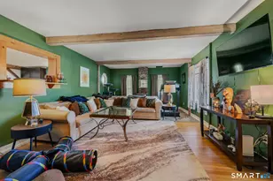 22 W High St, East Hampton, CT 06424 - Photo 10