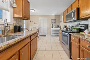88 Cannon Ridge Dr, Watertown, CT 06795 - Photo 4