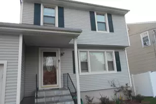 131 Infield St, Bridgeport, CT 06606 - Photo 2