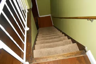 131 Infield St, Bridgeport, CT 06606 - Photo 14