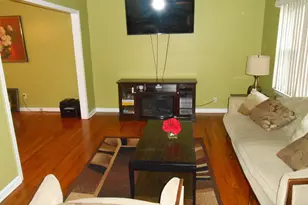 131 Infield St, Bridgeport, CT 06606 - Photo 6