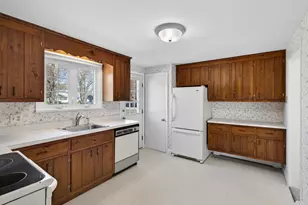 63 Great Hammock Rd, Old Saybrook, CT 06475 - Photo 8
