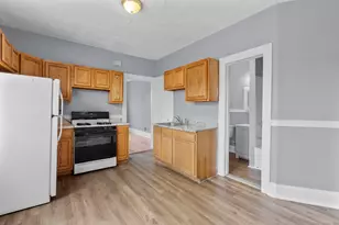 36-38 School St, Hartford, CT 06106 - Photo 12